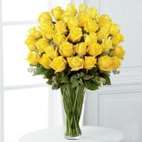 36Pcs Yellow Rose In a Vase