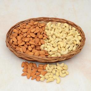 Almond & Kaju Combo - 700g Express Almond & Kaju Combo - 700g Express
