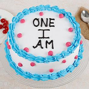 Birthday Strawberry Cake - 1 Kg. Birthday Strawberry Cake - 1 Kg.