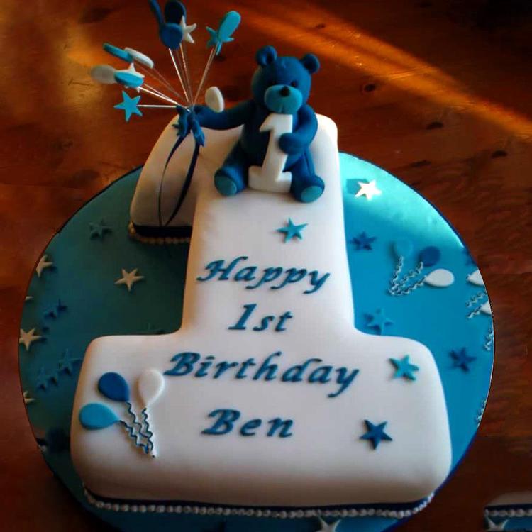 1st Bday Vanilla Fondant Cake - 3 Kg.