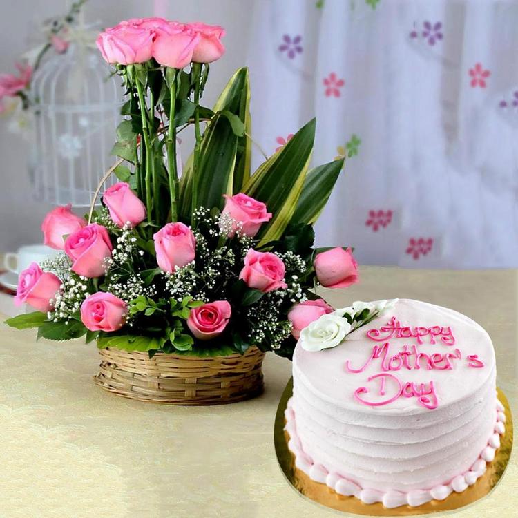Strawberry Cake & Rose Basket