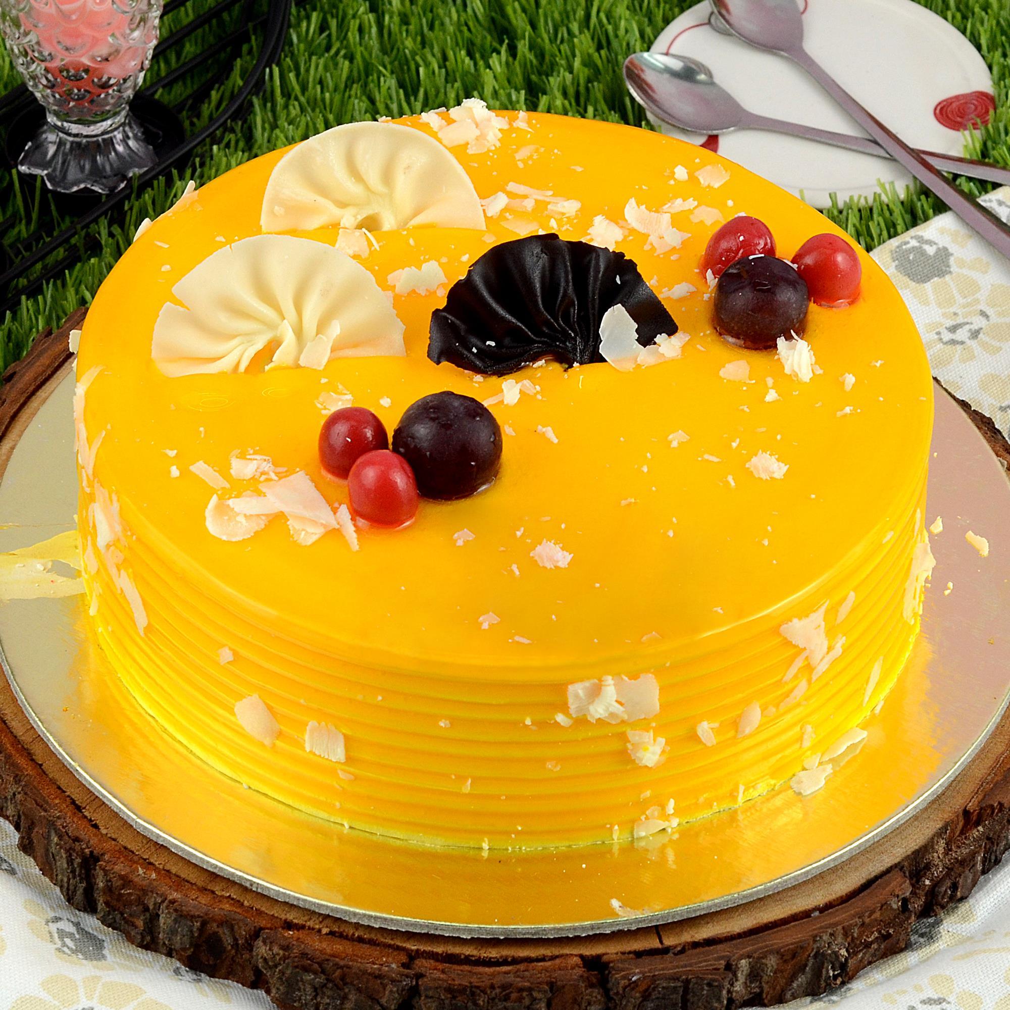 The Best Eggless Mango Cake recipe in 3 steps - Spices N Flavors
