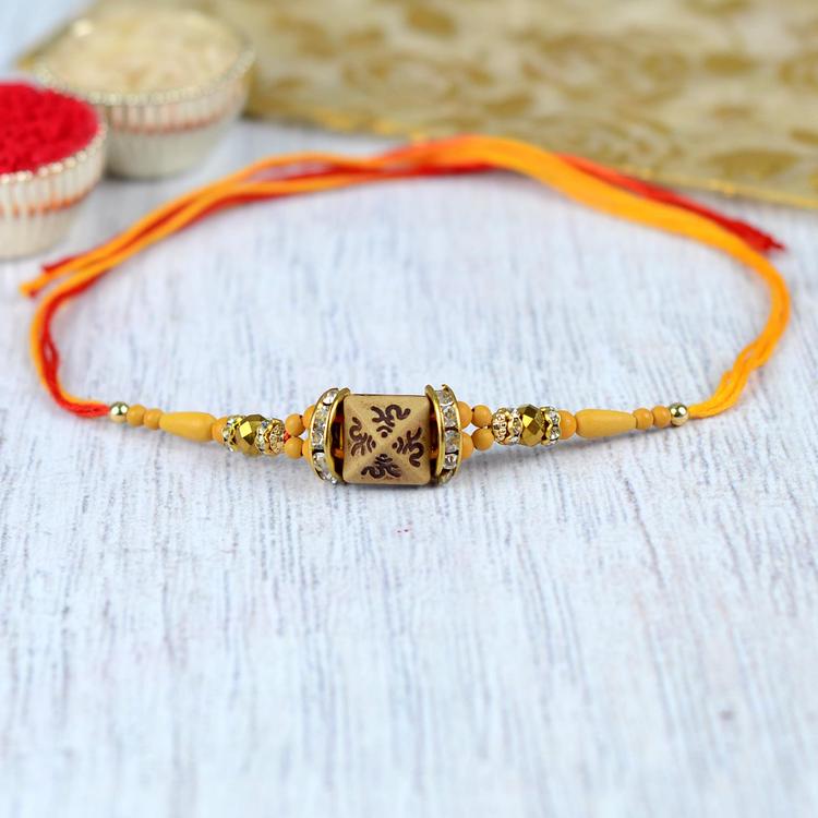 Wooden Pyramid Mauli Om Rakhi