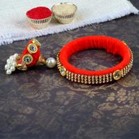 Red Thread Bangle Lumba