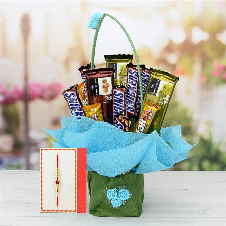 Temptaion, Snicker Rakhi Bouquet