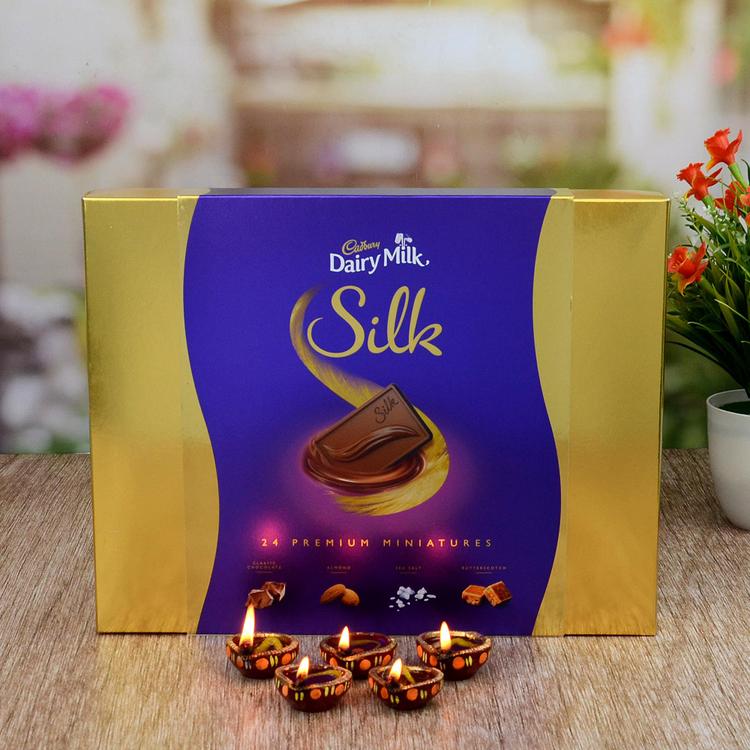 Silk Miniatures Box and Diwali Diyas