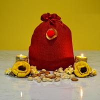 Daffodil Candles and Dry Fruit Potli