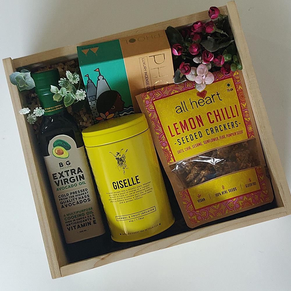 Yellow Sunshine Box Hampers for Mom