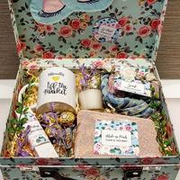 Bride To Be Box - The Essentials