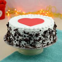 Heart Black Forest Cake - 1 Kg.