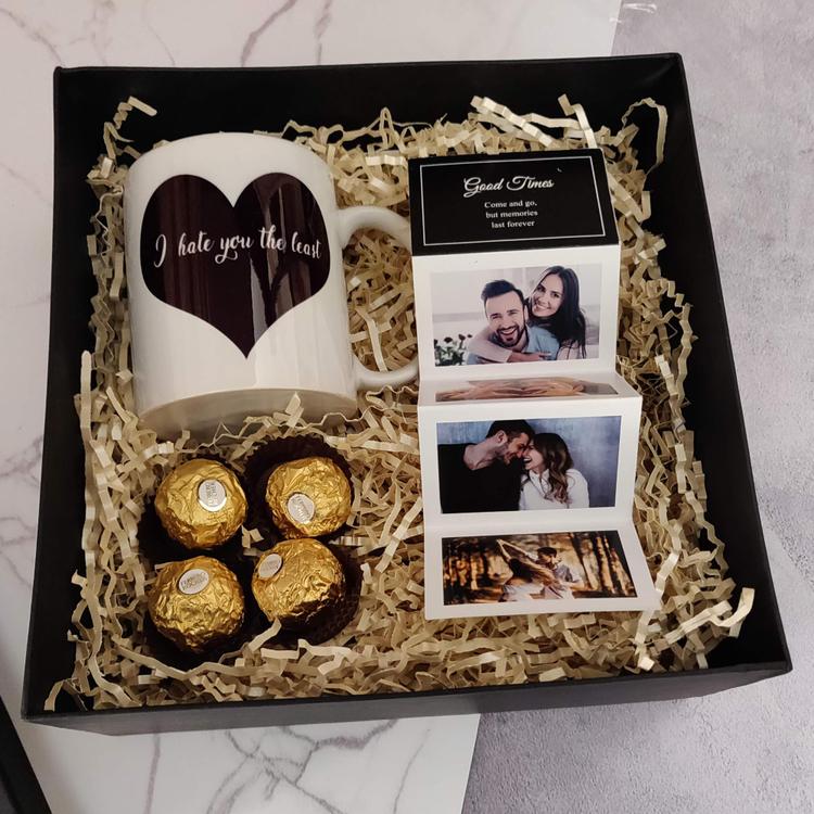 I hate you the least Box