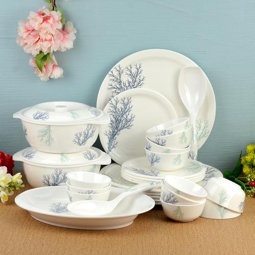 Winter Forest Dinner Set