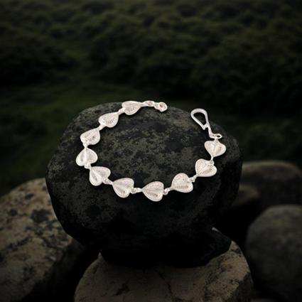 Heart Shaped Filigree Bracelet