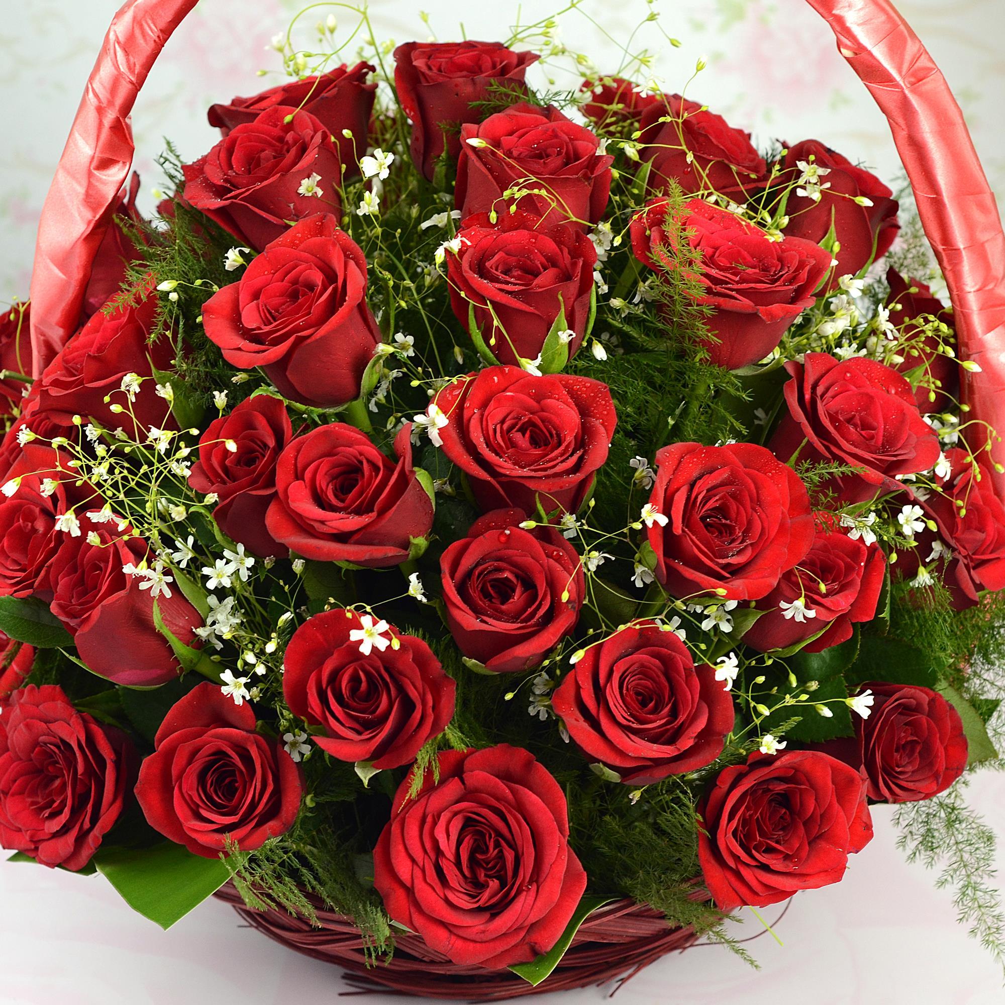 A Basket of 50 Red Roses | Flowers to Jalandhar