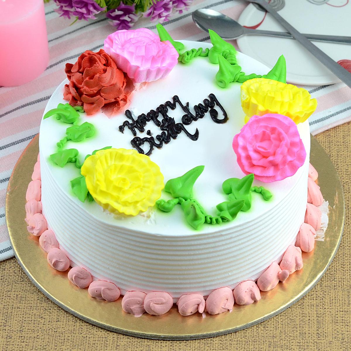 Vanilla Floral Cake-1/2 kg | Cakes to Trivandrum