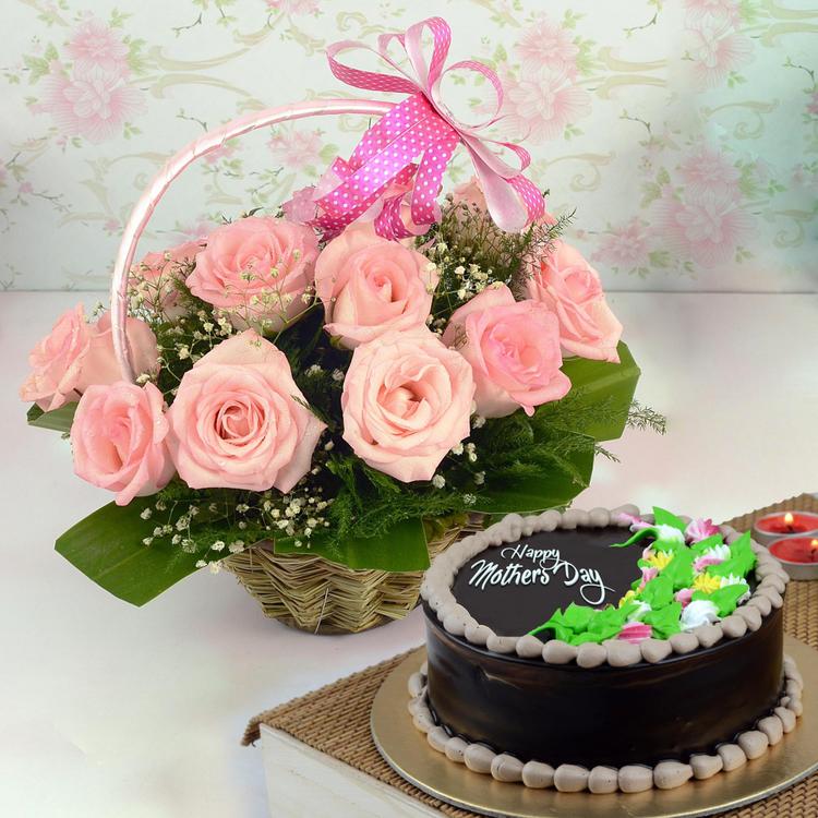 Splendid Hamper for Mom