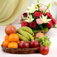 Hearty Fruits & Flowers Combo