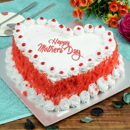 Heart Shaped Vanilla Cake