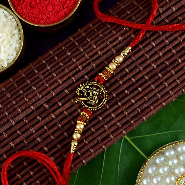 Om Damroo Dori Rakhi