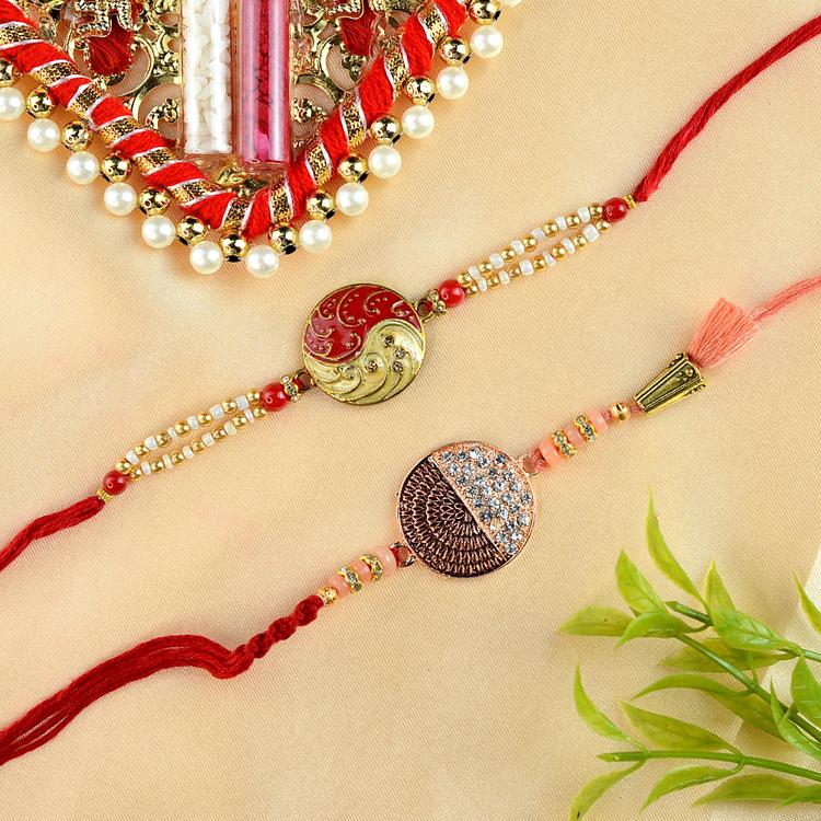 Radiating Rakhi Set 1830