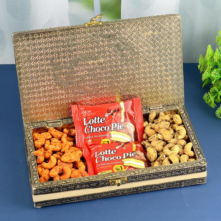 Splendid Snacks Hamper