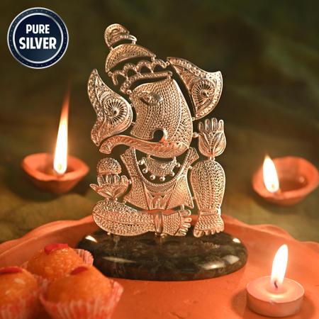 Dazzling Filigree Ganesha