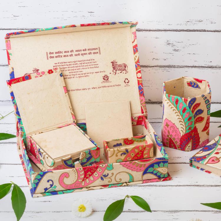 Nature Lover's Desk Organizer