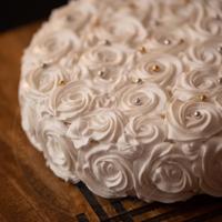 White Mousse Cake 1/2Kg - ZC