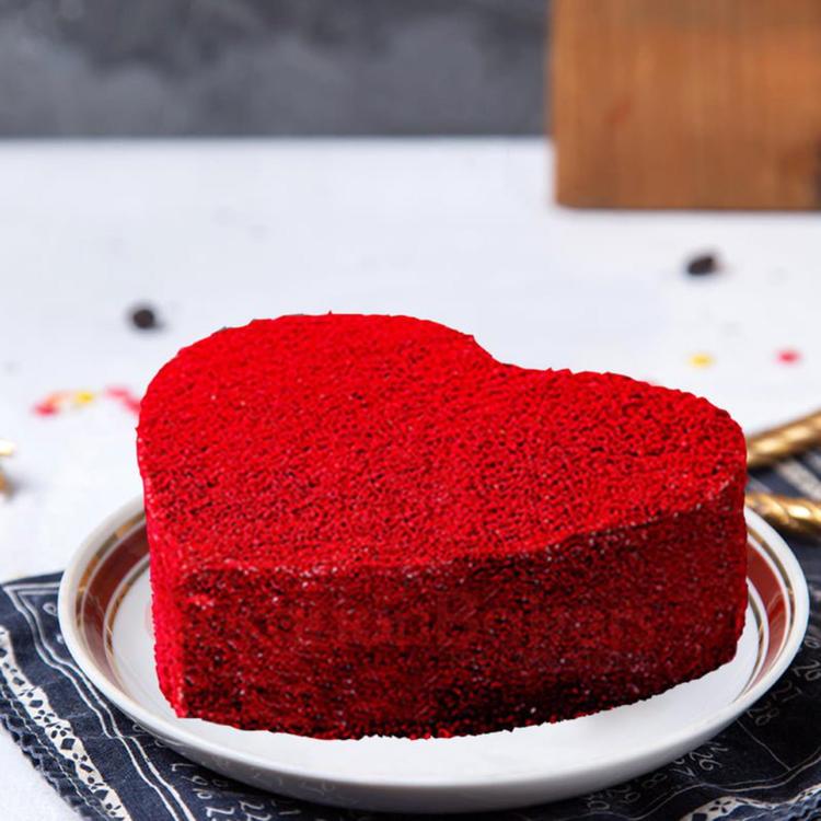 GB Red Velvet Cake 1/2 Kg