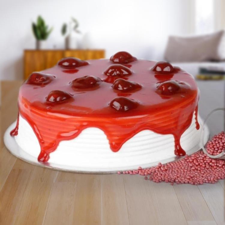 Strawberry Cake 1/2 Kg - BNB