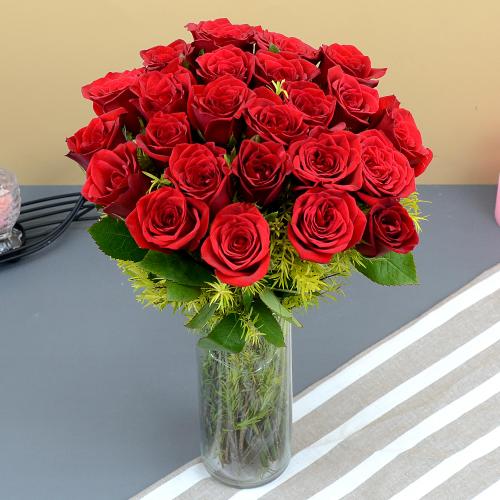 Vase of Luscious Red Roses