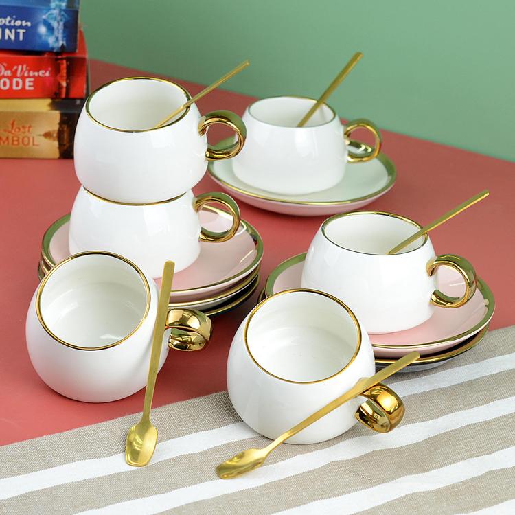 Exclusive Ceramic Mug Set