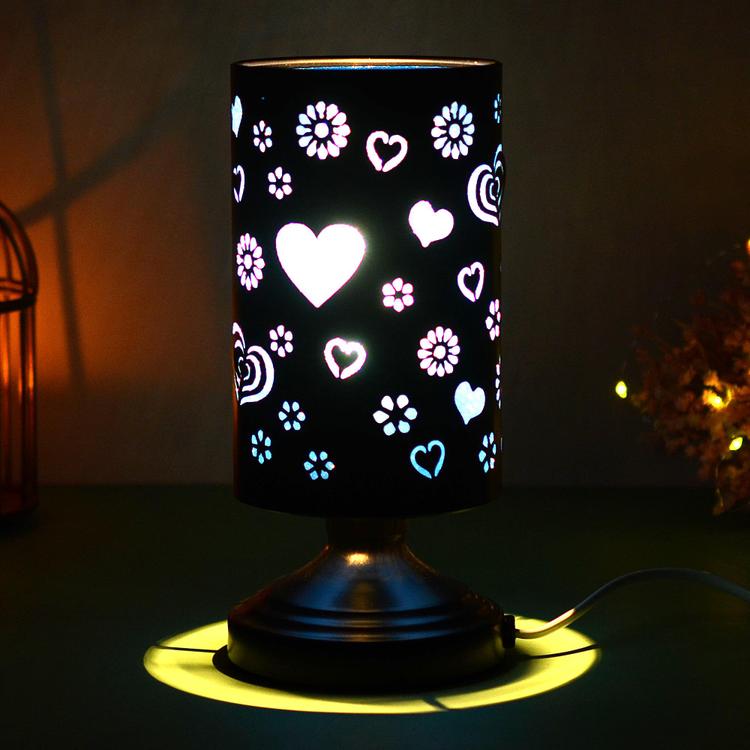 Serene Heart Lamp