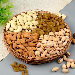Healthy Treats Basket Healthy Treats Basket