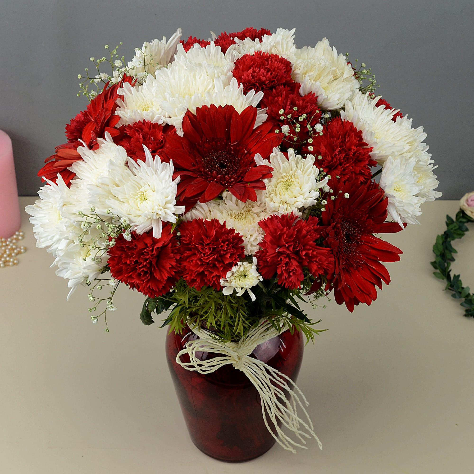 Order Chrysanthemum Online - Send flowers and arrangements - bangalore –  The Flora