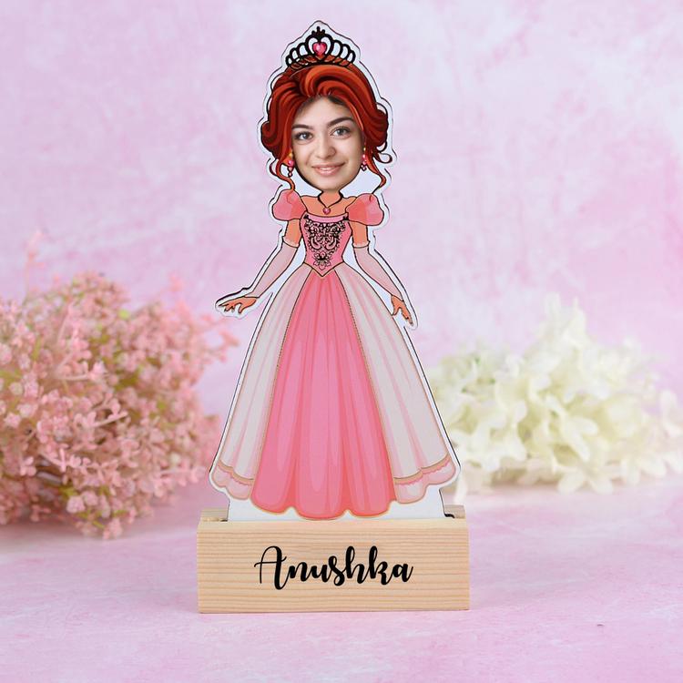 Personalized Caricature for Women