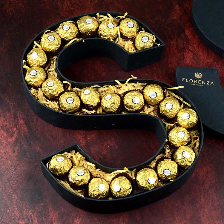 S-shaped Ferrero Rocher Hamper