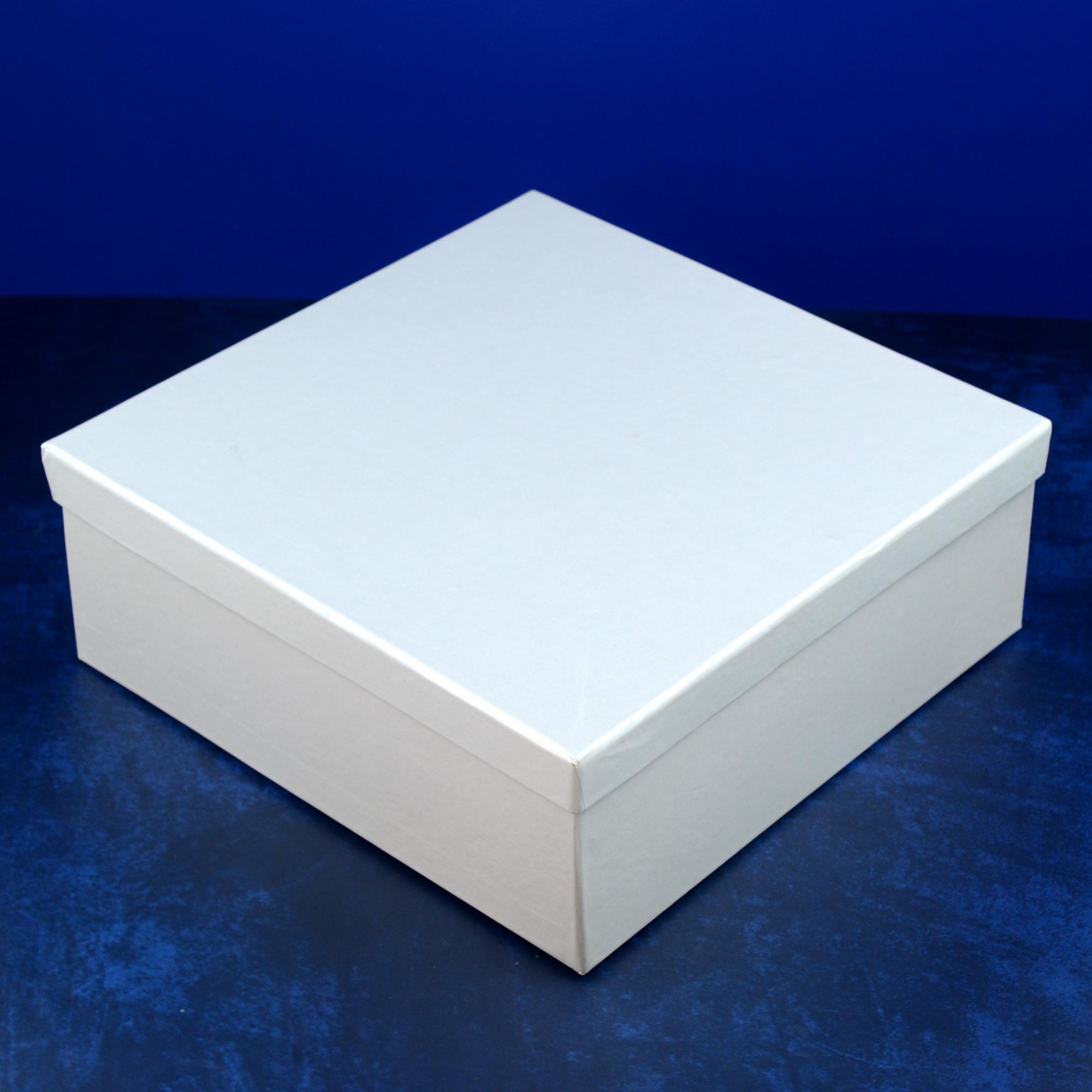 white-gift-box-gift-boxes