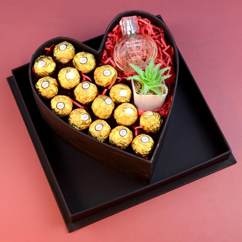 Gift Baskets to India. Exclusive Gift Baskets.