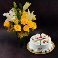Pretty Blooms with Butterscotch Cake