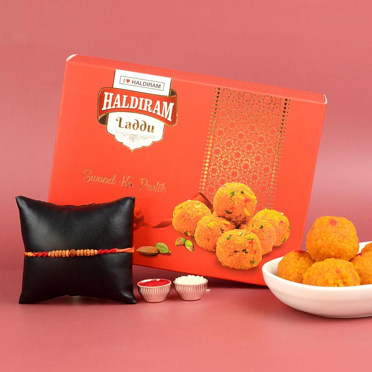Rakhi with Laddu