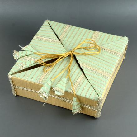 Designer Tie-up Box