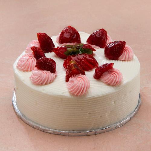 Wengers Strawberry Cake 1kg