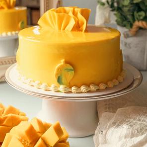 Mio Amore Mango Cake 1/2kg