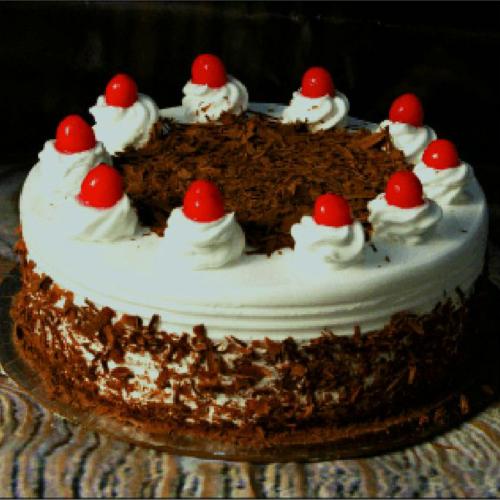 The Centre Court Black Forest Cake 1kg