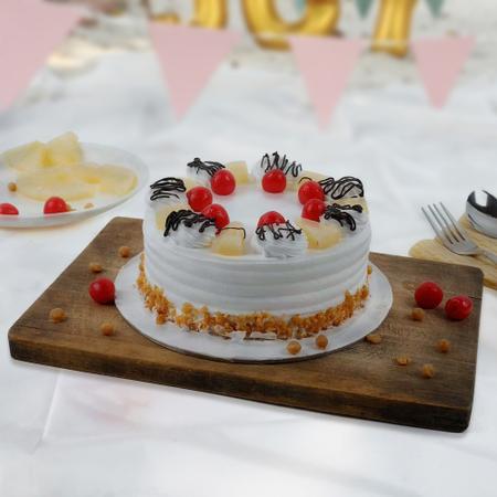 Flavours Guru Pineapple Cake 1kg