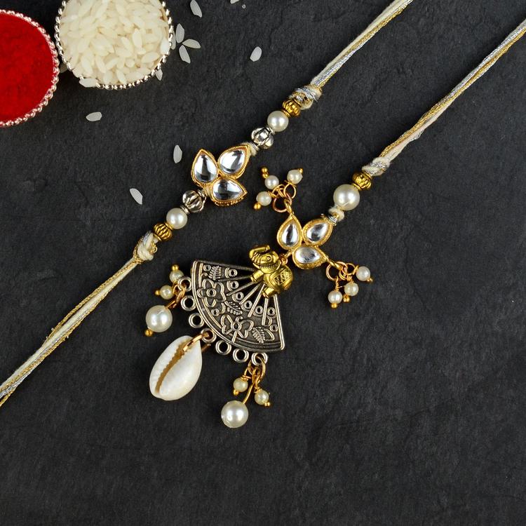 Oriental Lumba with Kundan Rakhi