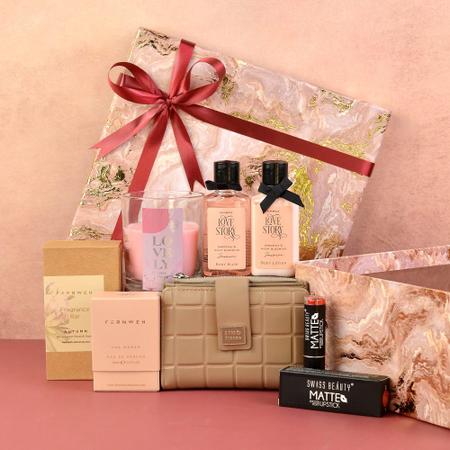 Pretty Women's Hamper