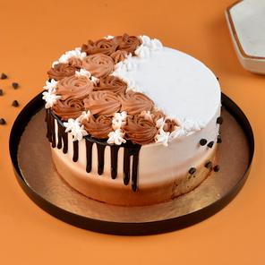 Choco Drip Cake 1/2kg Choco Drip Cake 1/2kg