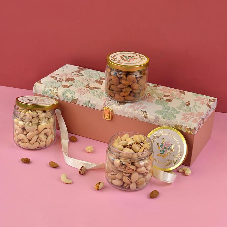 Dry Fruits Delicacy Box